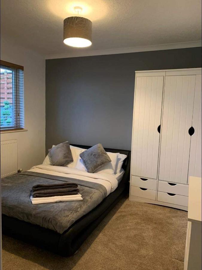 Tides Reach - 3 Bedroom Holiday Home - Llanreath - Pembroke Dock Esterno foto